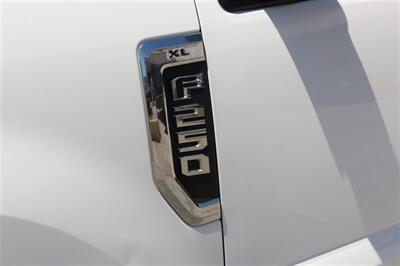 2019 Ford F-250 XL   - Photo 15 - Arlington, TX 76011