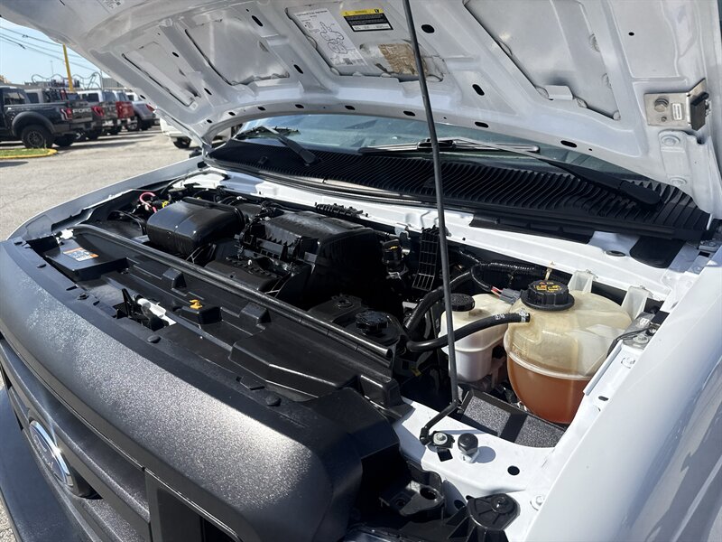 2023 Ford E-350 SD - Photo 29 - Arlington, TX 76011