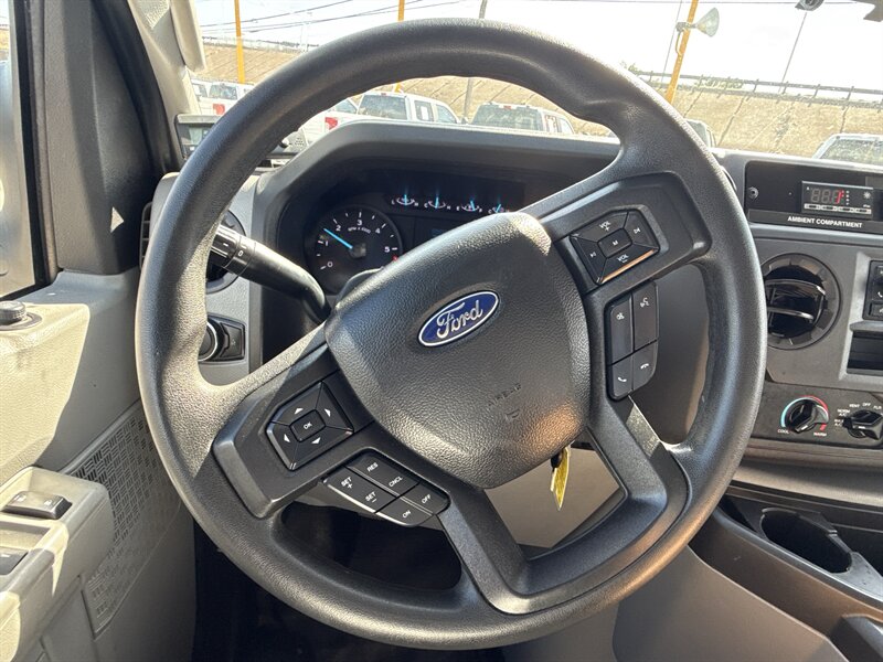 2023 Ford E-350 SD - Photo 22 - Arlington, TX 76011