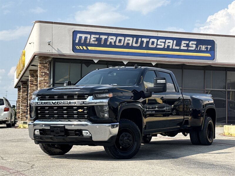 2022 Chevrolet Silverado 3500 LT - Photo 1 - Arlington, TX 76011