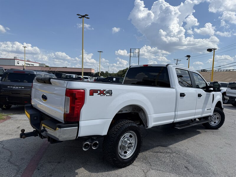 2019 Ford F-350 Super Duty XL - Photo 5 - Arlington, TX 76011
