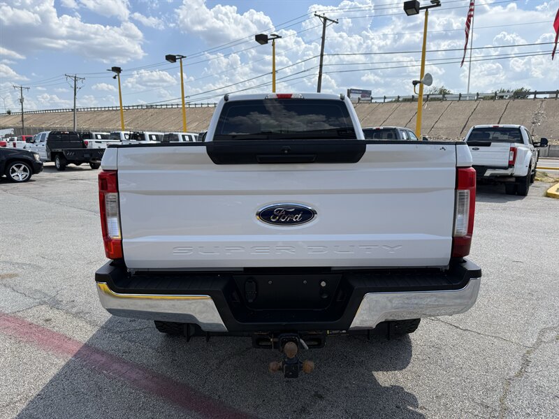 2019 Ford F-350 Super Duty XL - Photo 6 - Arlington, TX 76011