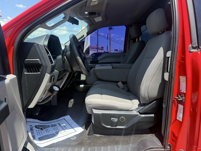 2017 Ford F-250 Super Duty XLT - Photo 14 - Arlington, TX 76011