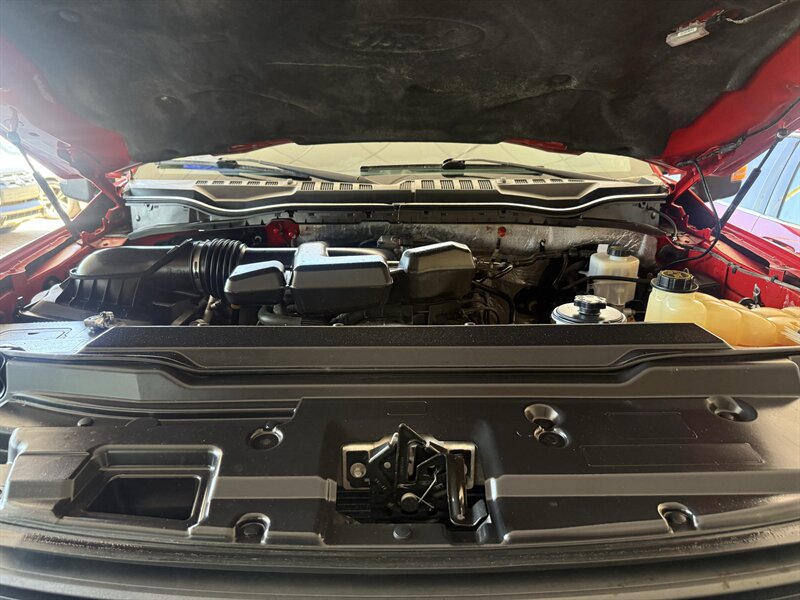 2017 Ford F-250 Super Duty XLT - Photo 28 - Arlington, TX 76011