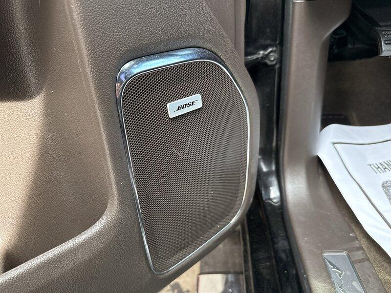 2017 Chevrolet Silverado 3500 High Country - Photo 30 - Arlington, TX 76011