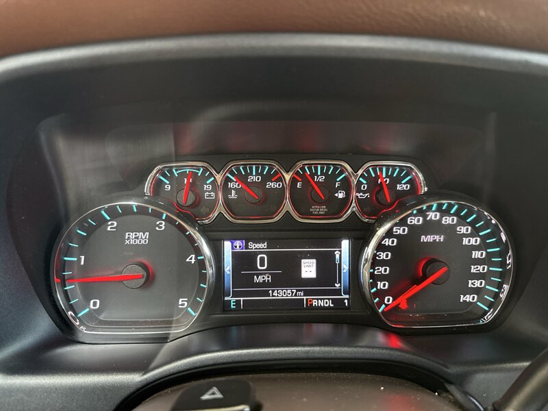 2017 Chevrolet Silverado 3500 High Country - Photo 22 - Arlington, TX 76011