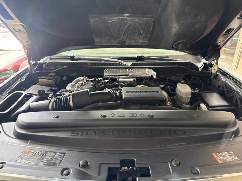 2017 Chevrolet Silverado 3500 High Country - Photo 33 - Arlington, TX 76011