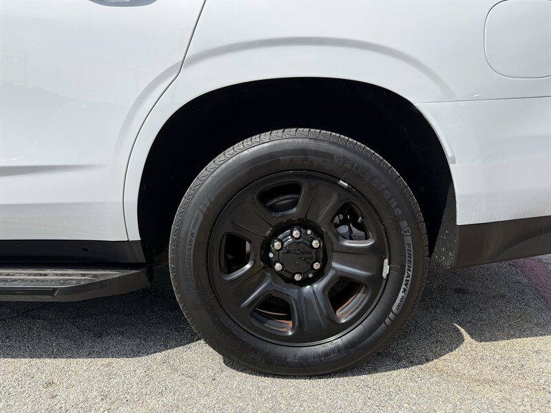 2022 Chevrolet Tahoe Police - Photo 11 - Arlington, TX 76011