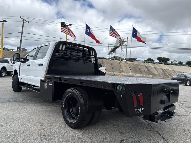 2023 Ford F-350 XL - Photo 7 - Arlington, TX 76011