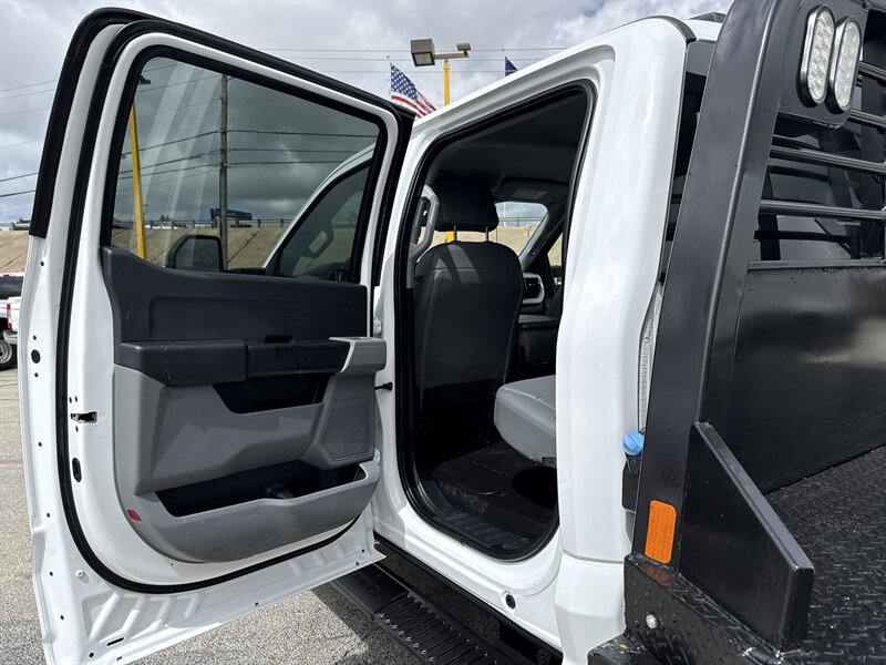 2023 Ford F-350 XL - Photo 15 - Arlington, TX 76011