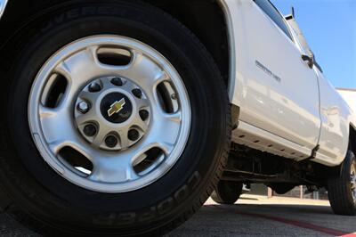 2016 Chevrolet Silverado 2500 Work Truck   - Photo 2 - Arlington, TX 76011