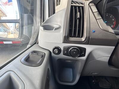2015 Ford Transit 150   - Photo 19 - Arlington, TX 76011
