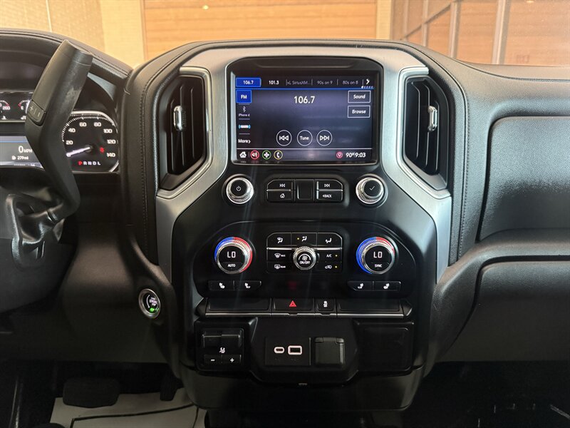 2022 GMC Sierra 3500HD CC SLE - Photo 21 - Arlington, TX 76011