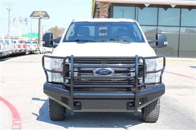 2019 Ford F-250 XLT   - Photo 12 - Arlington, TX 76011