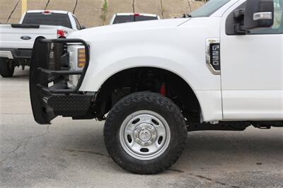 2018 Ford F-250 XL   - Photo 13 - Arlington, TX 76011