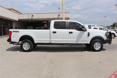 2018 Ford F-350 XL   - Photo 10 - Arlington, TX 76011