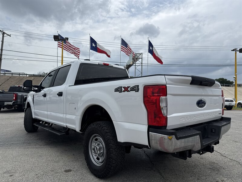 2022 Ford F-250 XL - Photo 7 - Arlington, TX 76011