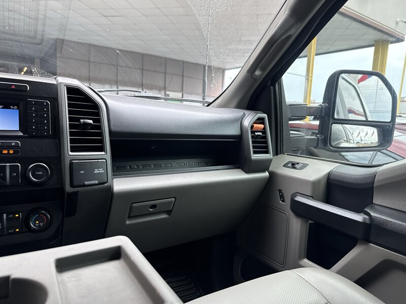 2022 Ford F-250 XL - Photo 26 - Arlington, TX 76011