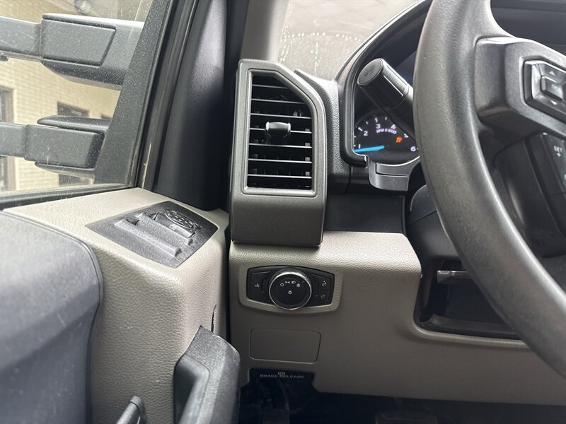 2022 Ford F-250 XL - Photo 21 - Arlington, TX 76011