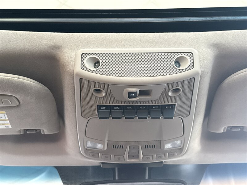 2018 Ford F-450 Super Duty Limited   - Photo 31 - Arlington, TX 76011