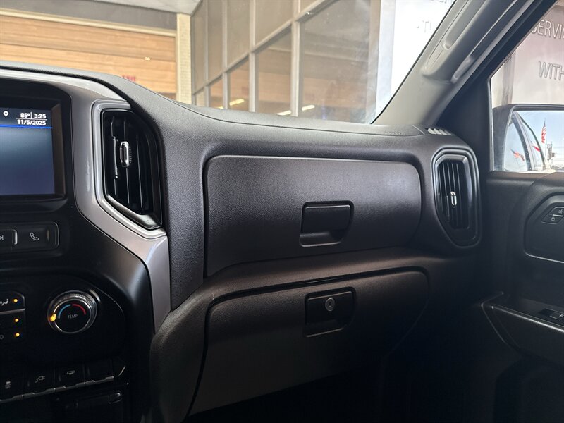 2021 Chevrolet Silverado 1500 Custom - Photo 28 - Arlington, TX 76011