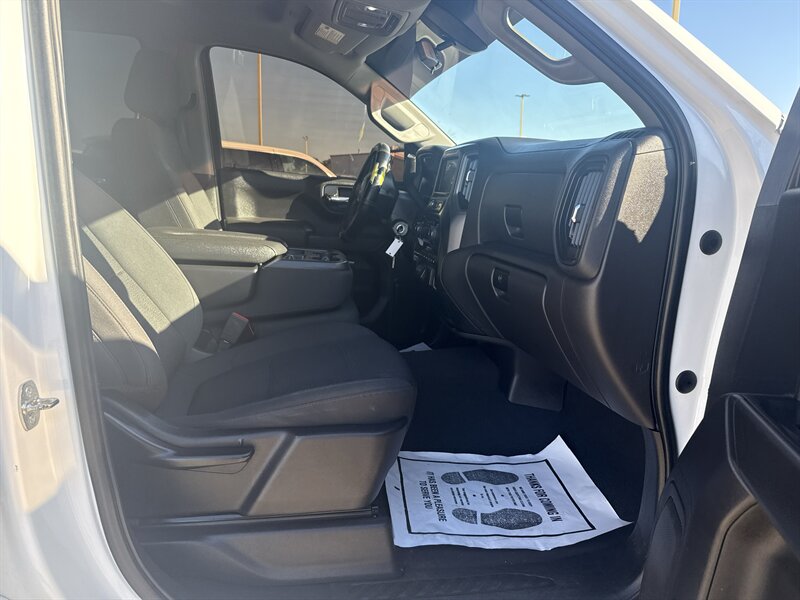 2021 Chevrolet Silverado 1500 Custom - Photo 20 - Arlington, TX 76011