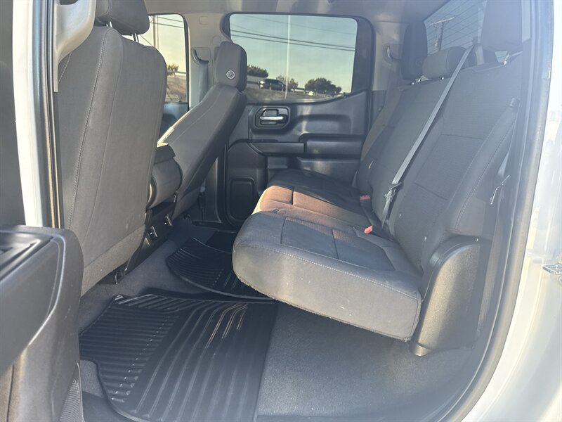 2021 Chevrolet Silverado 1500 Custom - Photo 18 - Arlington, TX 76011