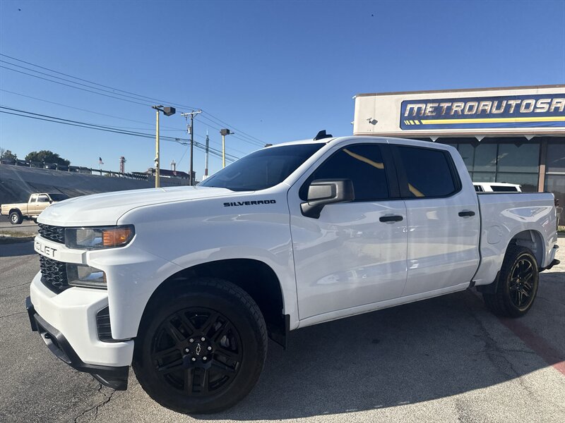 2021 Chevrolet Silverado 1500 Custom - Photo 9 - Arlington, TX 76011