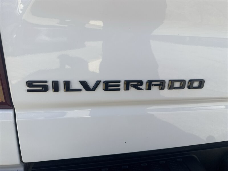 2021 Chevrolet Silverado 1500 Custom - Photo 12 - Arlington, TX 76011