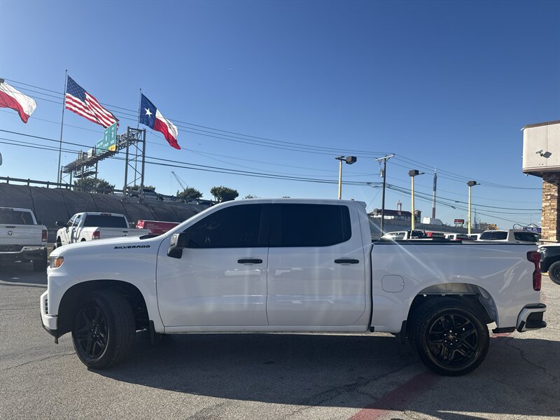 2021 Chevrolet Silverado 1500 Custom - Photo 8 - Arlington, TX 76011