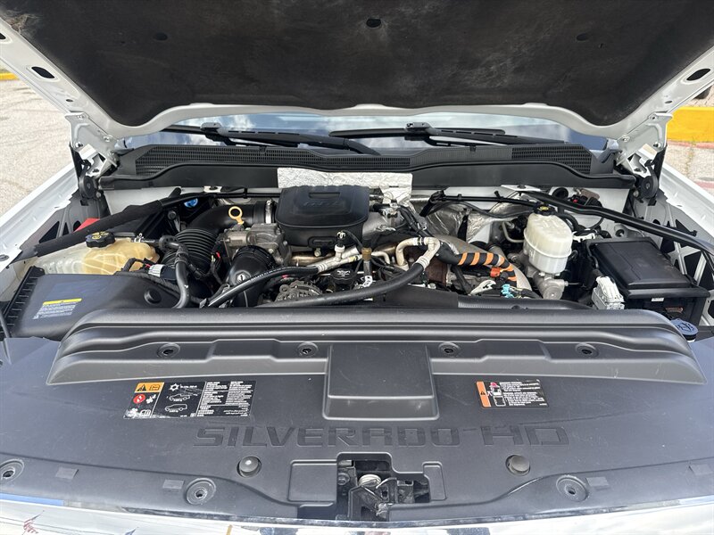 2016 Chevrolet Silverado 3500HD LTZ - Photo 29 - Arlington, TX 76011