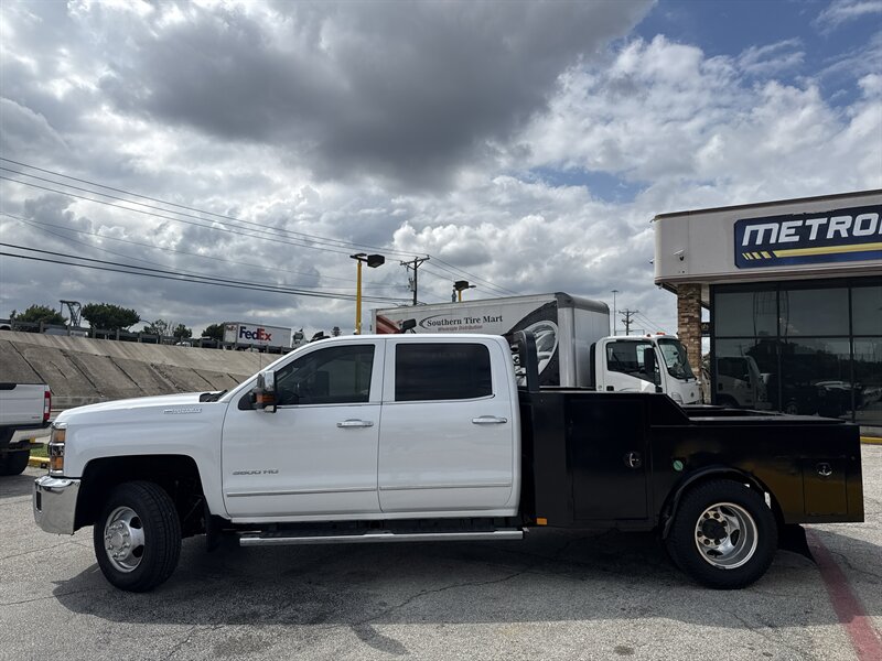 2016 Chevrolet Silverado 3500HD LTZ - Photo 8 - Arlington, TX 76011