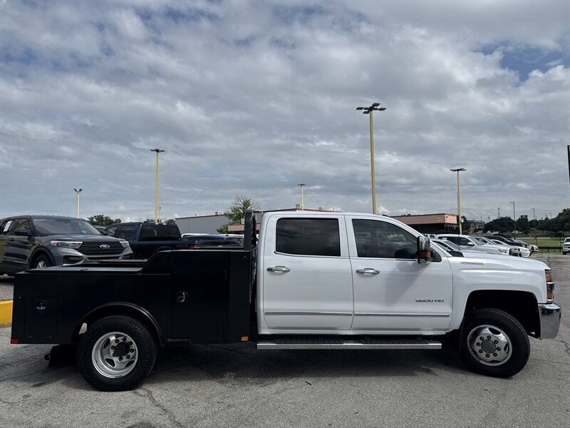 2016 Chevrolet Silverado 3500HD LTZ - Photo 4 - Arlington, TX 76011