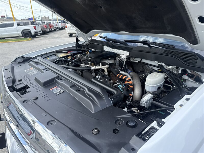 2016 Chevrolet Silverado 3500HD LTZ - Photo 30 - Arlington, TX 76011
