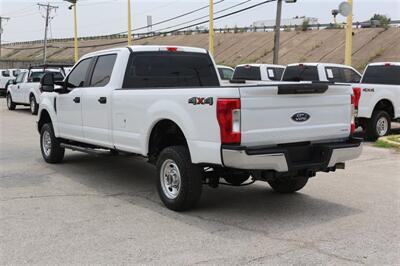 2017 Ford F-250 XL   - Photo 4 - Arlington, TX 76011