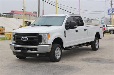 2017 Ford F-250 XL   - Photo 2 - Arlington, TX 76011