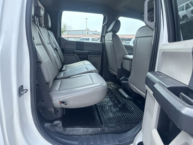 2022 Ford F-250 XL - Photo 20 - Arlington, TX 76011