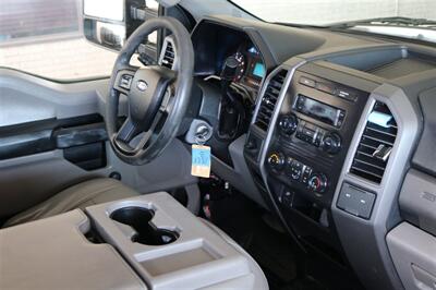 2017 Ford F-250 XL   - Photo 29 - Arlington, TX 76011