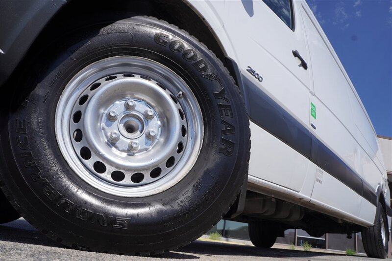 2012 Mercedes-Benz Sprinter Cargo 2500 - Photo 2 - Arlington, TX 76011