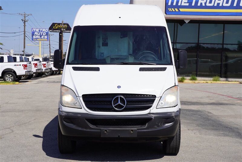 2012 Mercedes-Benz Sprinter Cargo 2500 - Photo 12 - Arlington, TX 76011