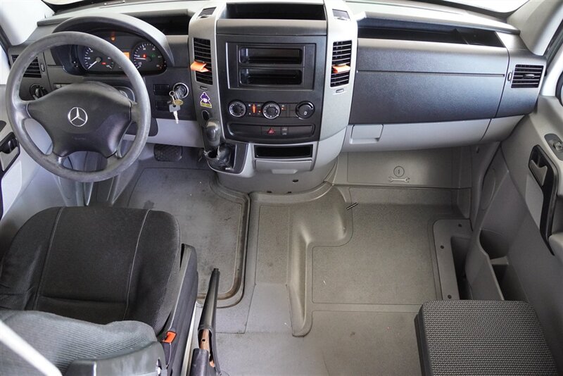 2012 Mercedes-Benz Sprinter Cargo 2500 - Photo 38 - Arlington, TX 76011