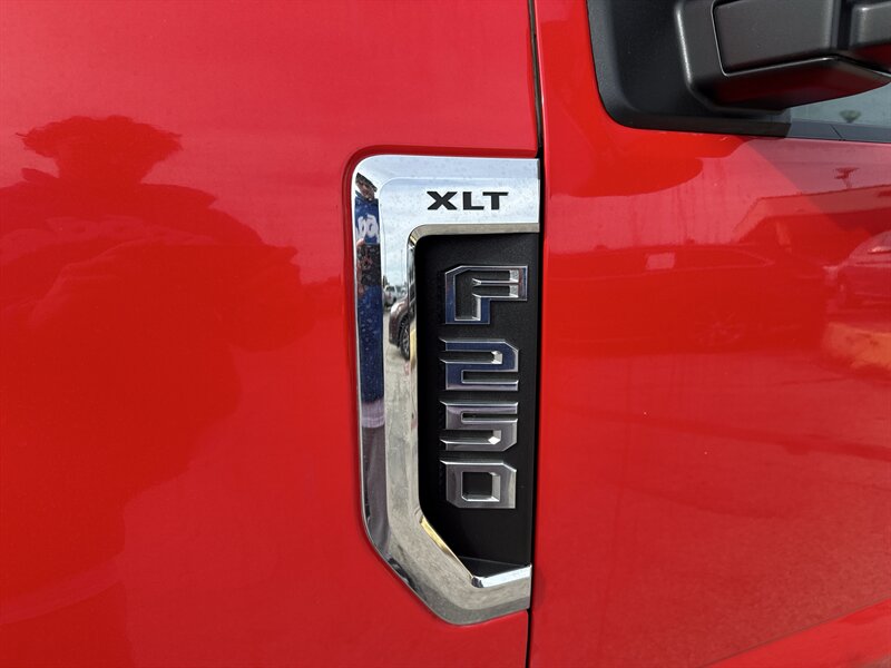 2021 Ford F-250 Lariat - Photo 12 - Arlington, TX 76011