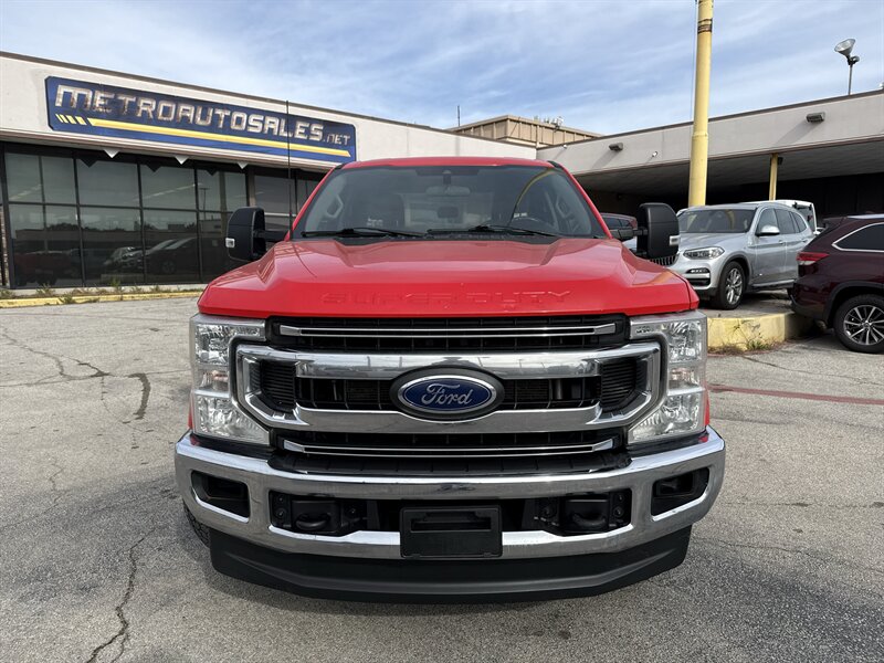 2021 Ford F-250 Lariat - Photo 2 - Arlington, TX 76011
