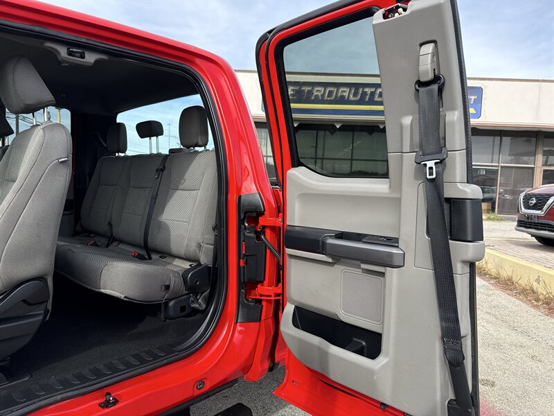 2021 Ford F-250 Lariat - Photo 15 - Arlington, TX 76011