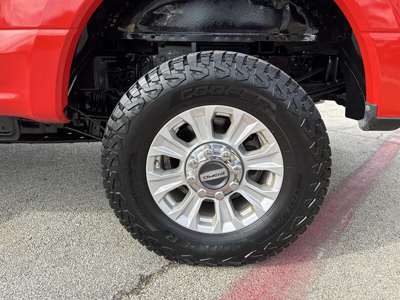 2021 Ford F-250 Lariat - Photo 11 - Arlington, TX 76011