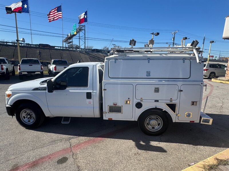 2013 Ford F-350 XLT - Photo 12 - Arlington, TX 76011