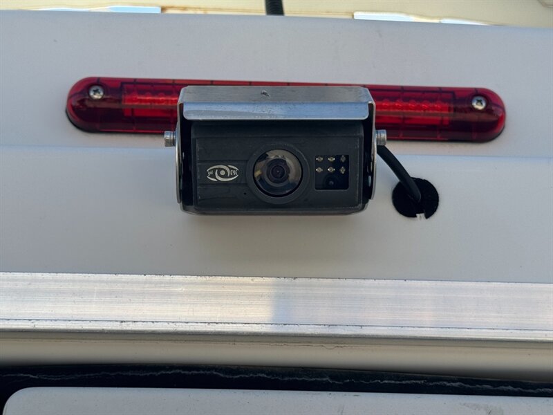 2013 Ford F-350 XLT - Photo 20 - Arlington, TX 76011