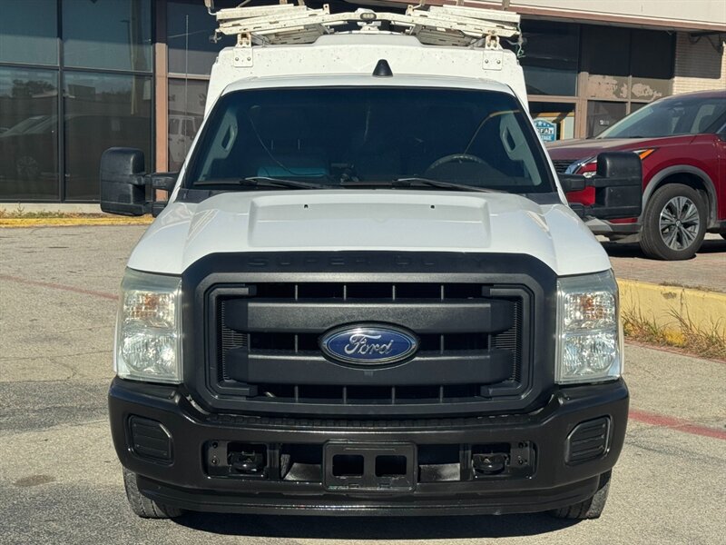 2013 Ford F-350 XLT - Photo 3 - Arlington, TX 76011