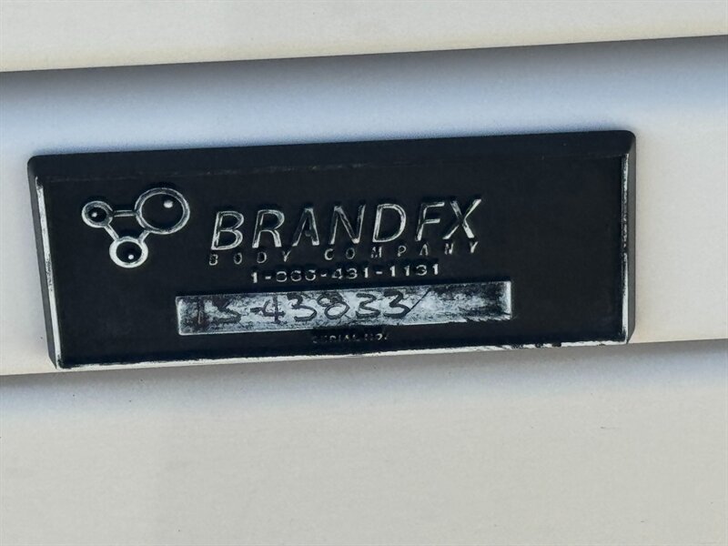 2013 Ford F-350 XLT - Photo 36 - Arlington, TX 76011