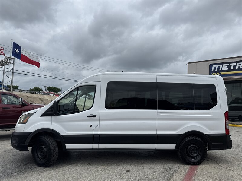 2022 Ford Transit 350 XL - Photo 9 - Arlington, TX 76011